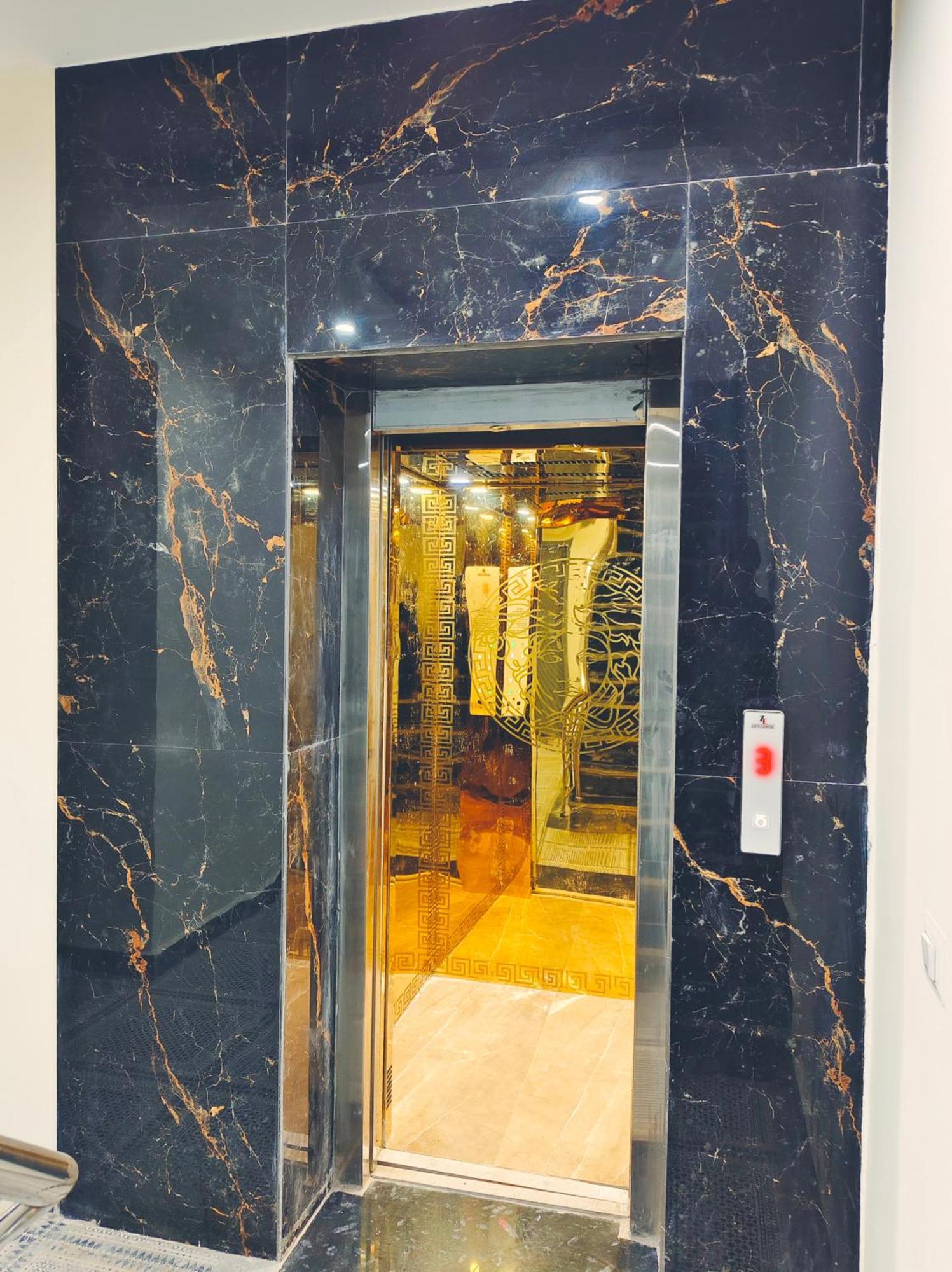 Divisha Homes-1bhk Luxury In South Delhi *