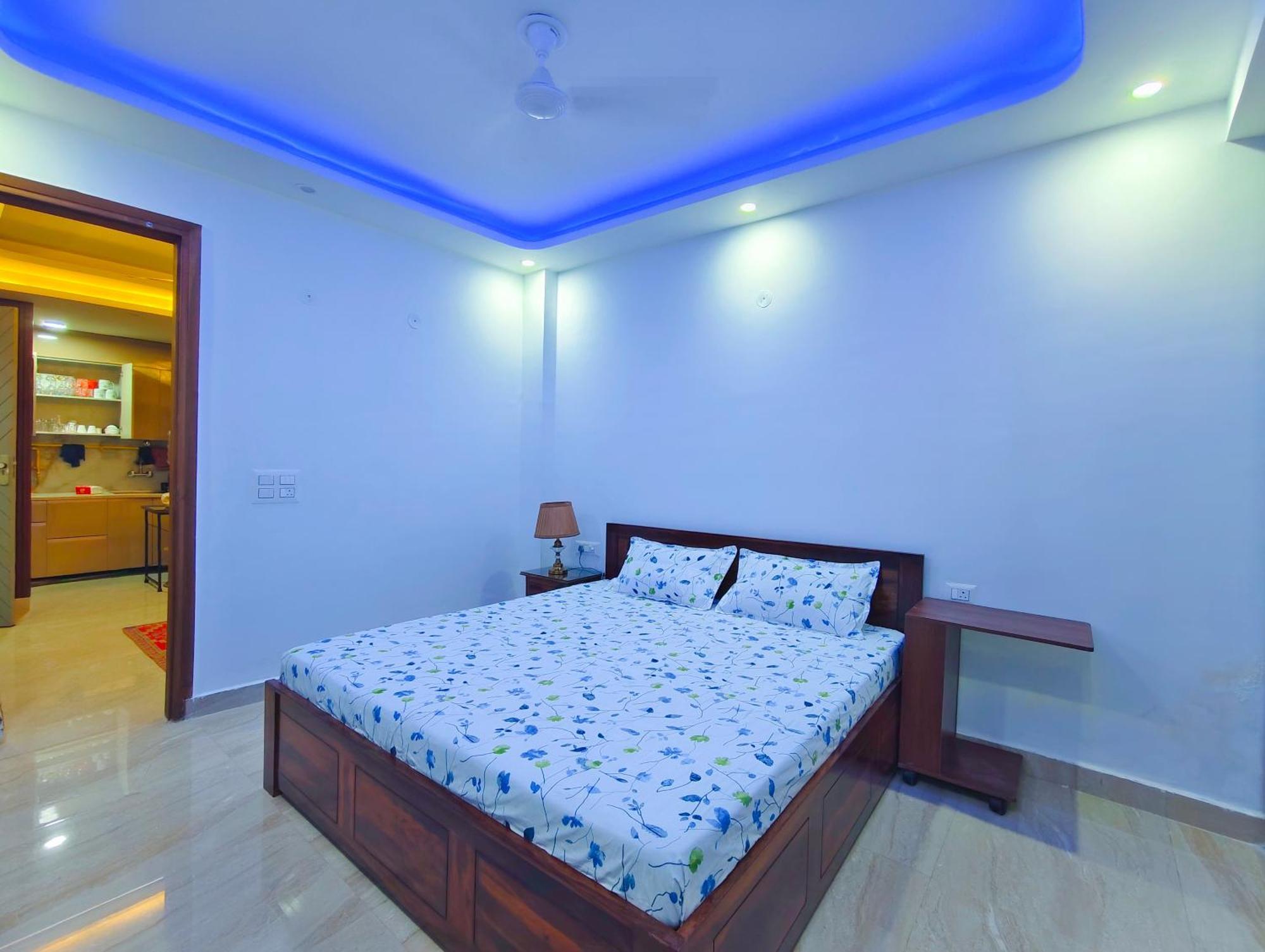 Apartment Divisha Homes-1bhk Luxury In South Delhi
